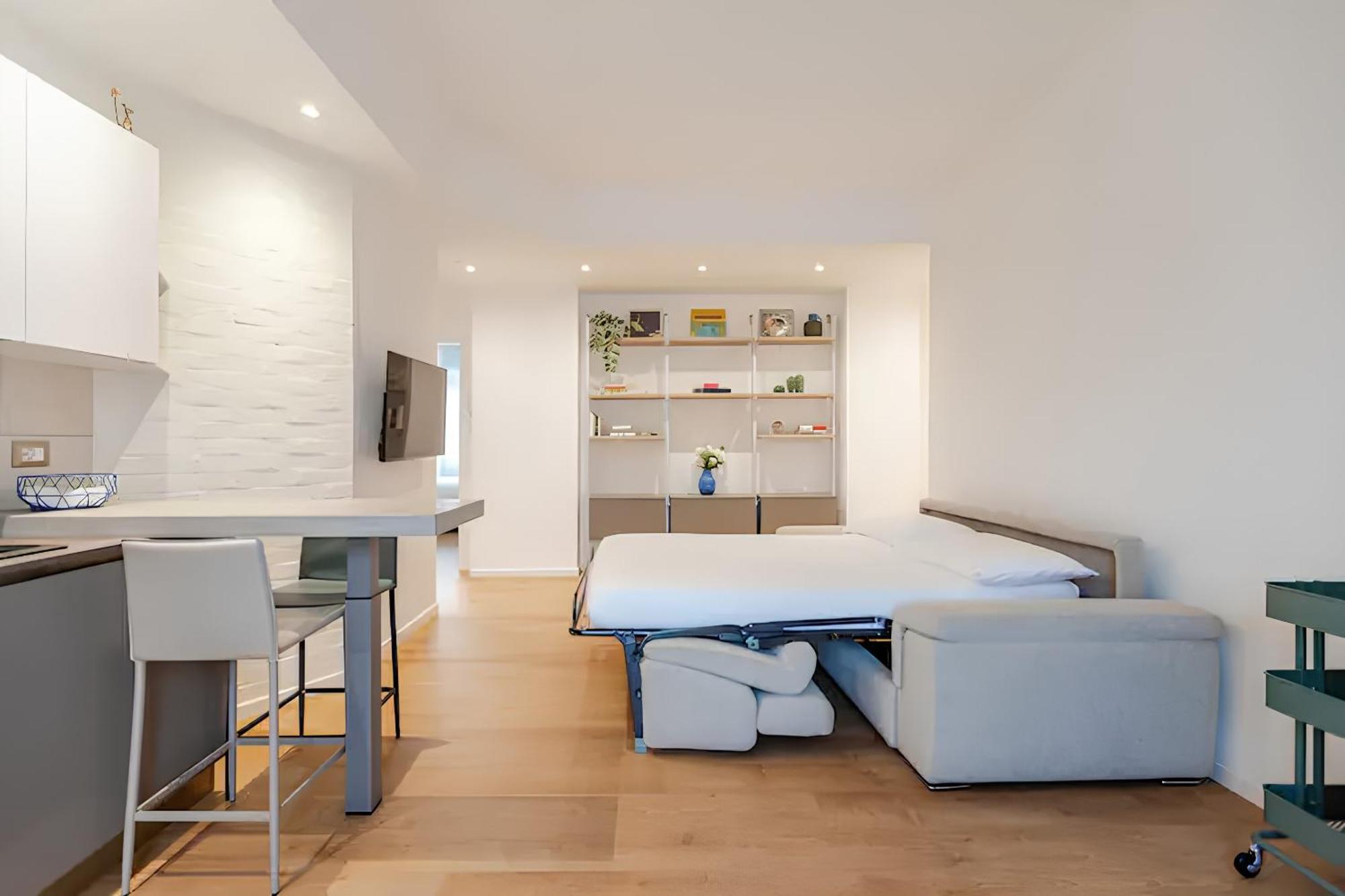 Visit - Solution * Milano